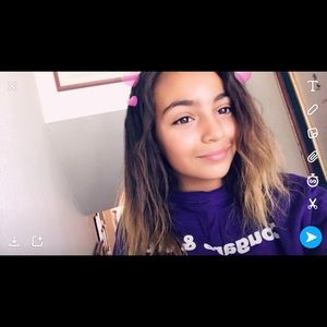 Meet your Posher, Lydia